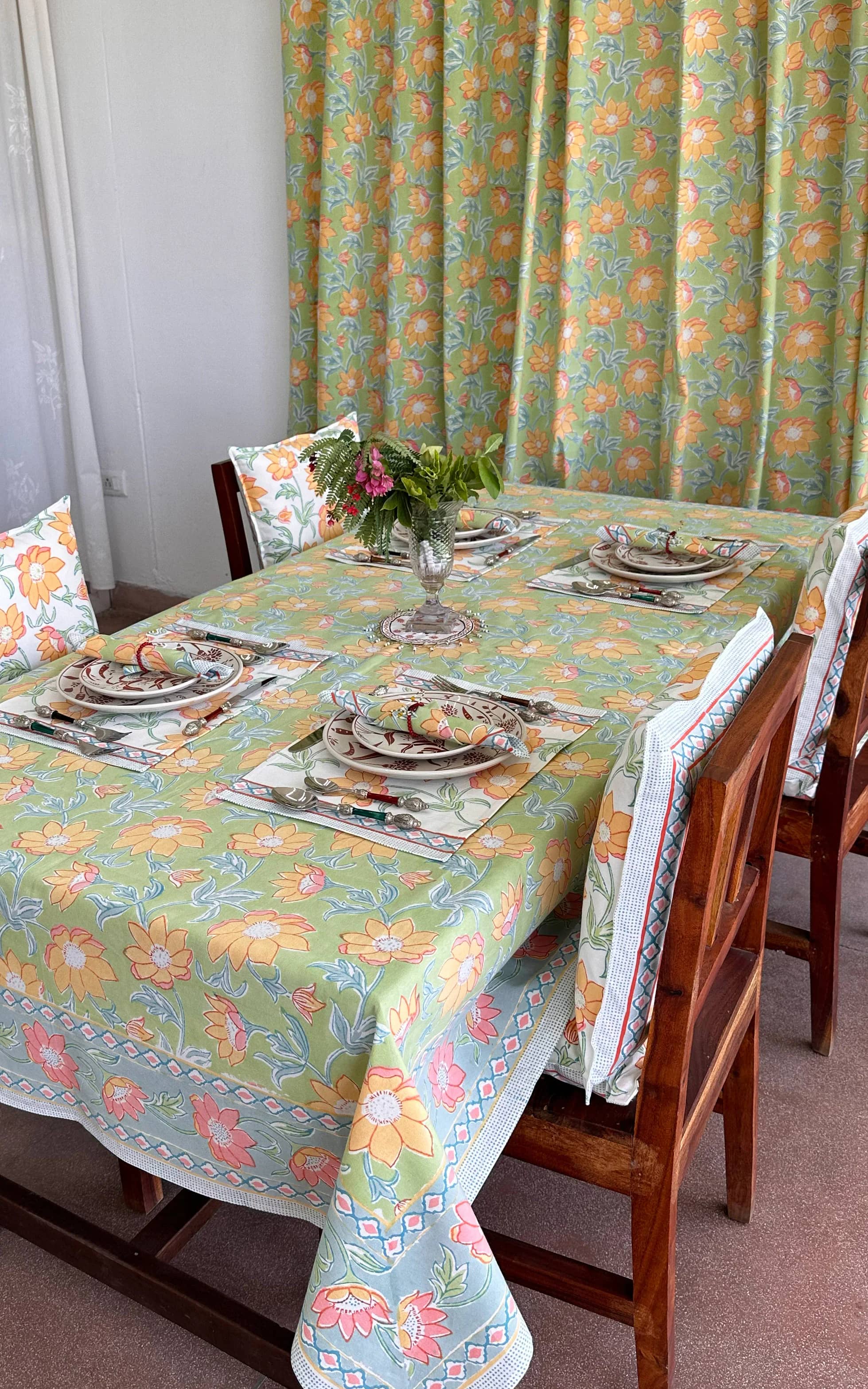 Soma Shop - TABLE CLOTH RECTANGLE -150X225 CMS